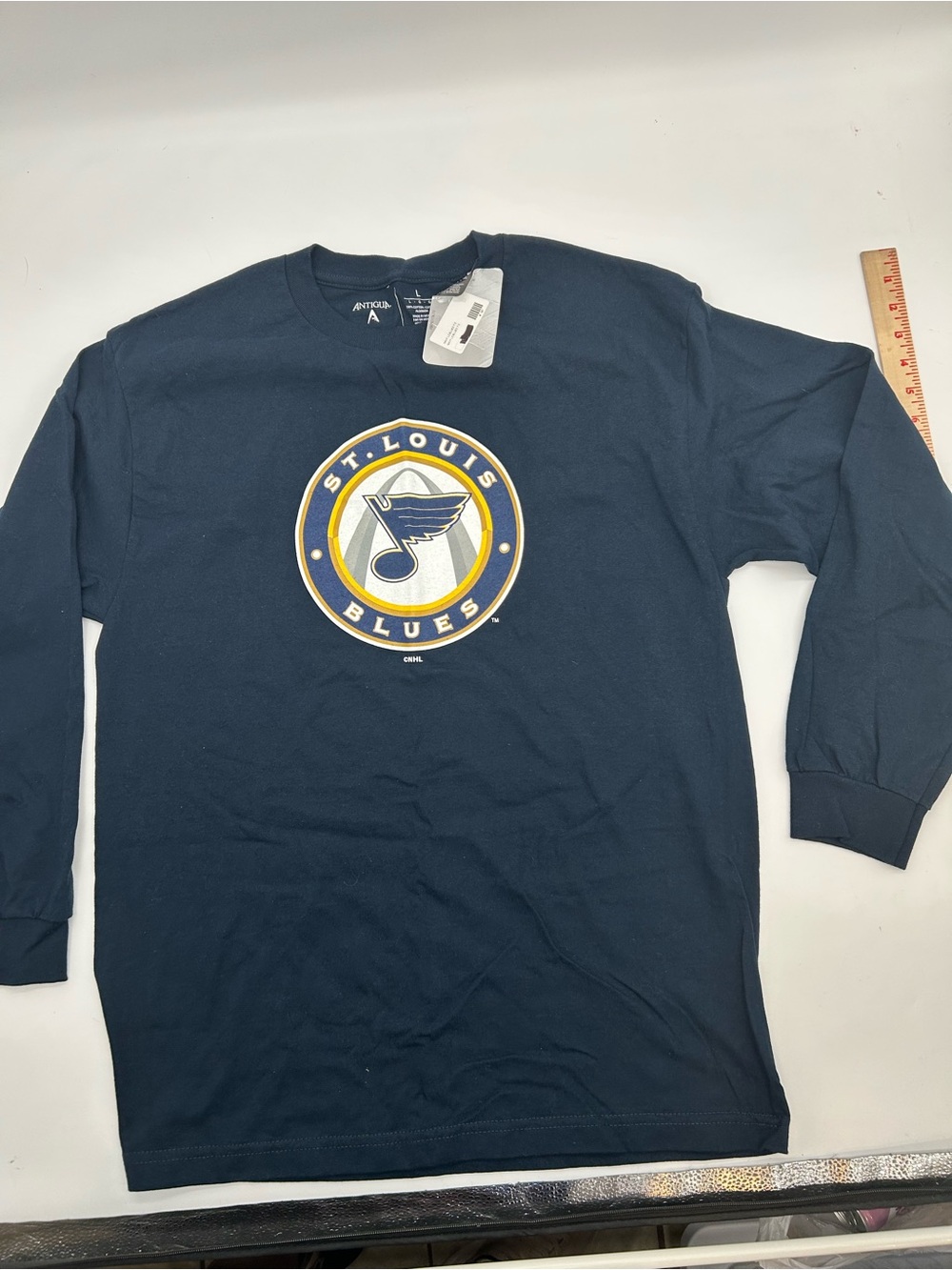 St. Louis Blues Men’s Antigua Long Sleeve Crewneck Tee - Navy size Large